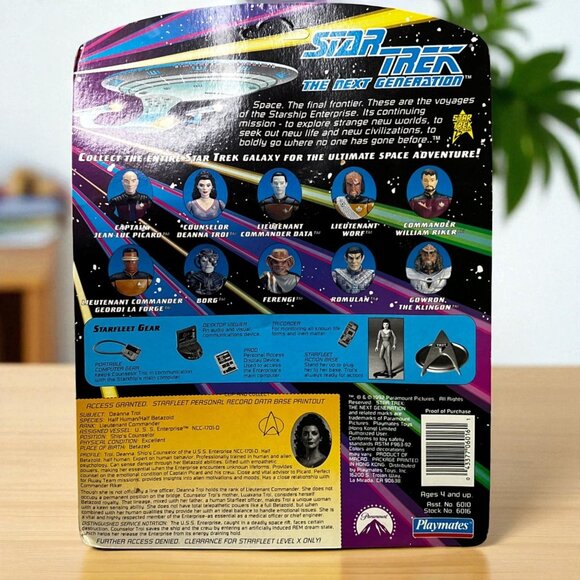 Star Trek TNG Deanna Troi Action Figure Playmates 1993 Sealed Collectible - Picture 3 of 3